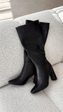 Nakoa Boots Black