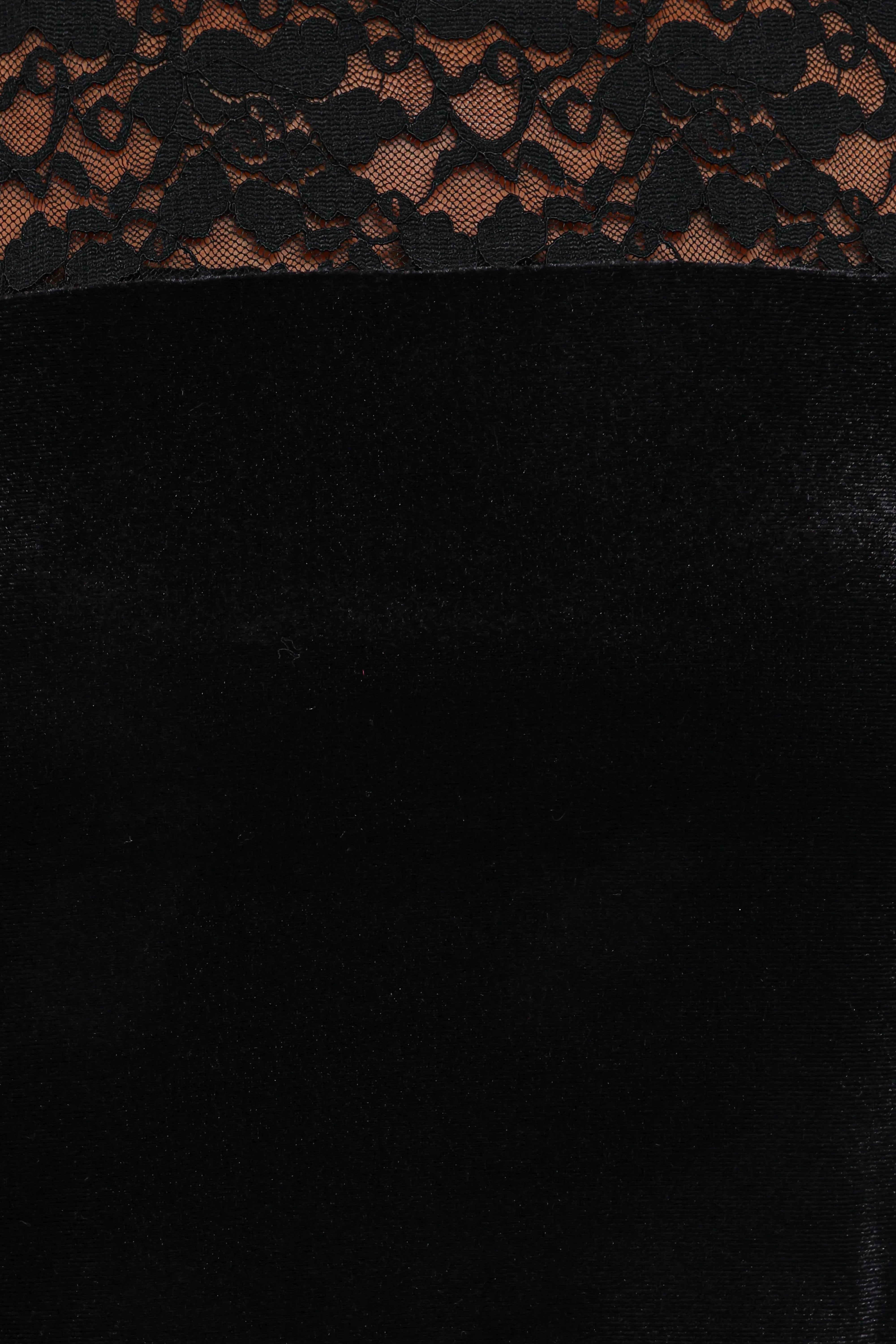 Caitlin Top Black Velvet