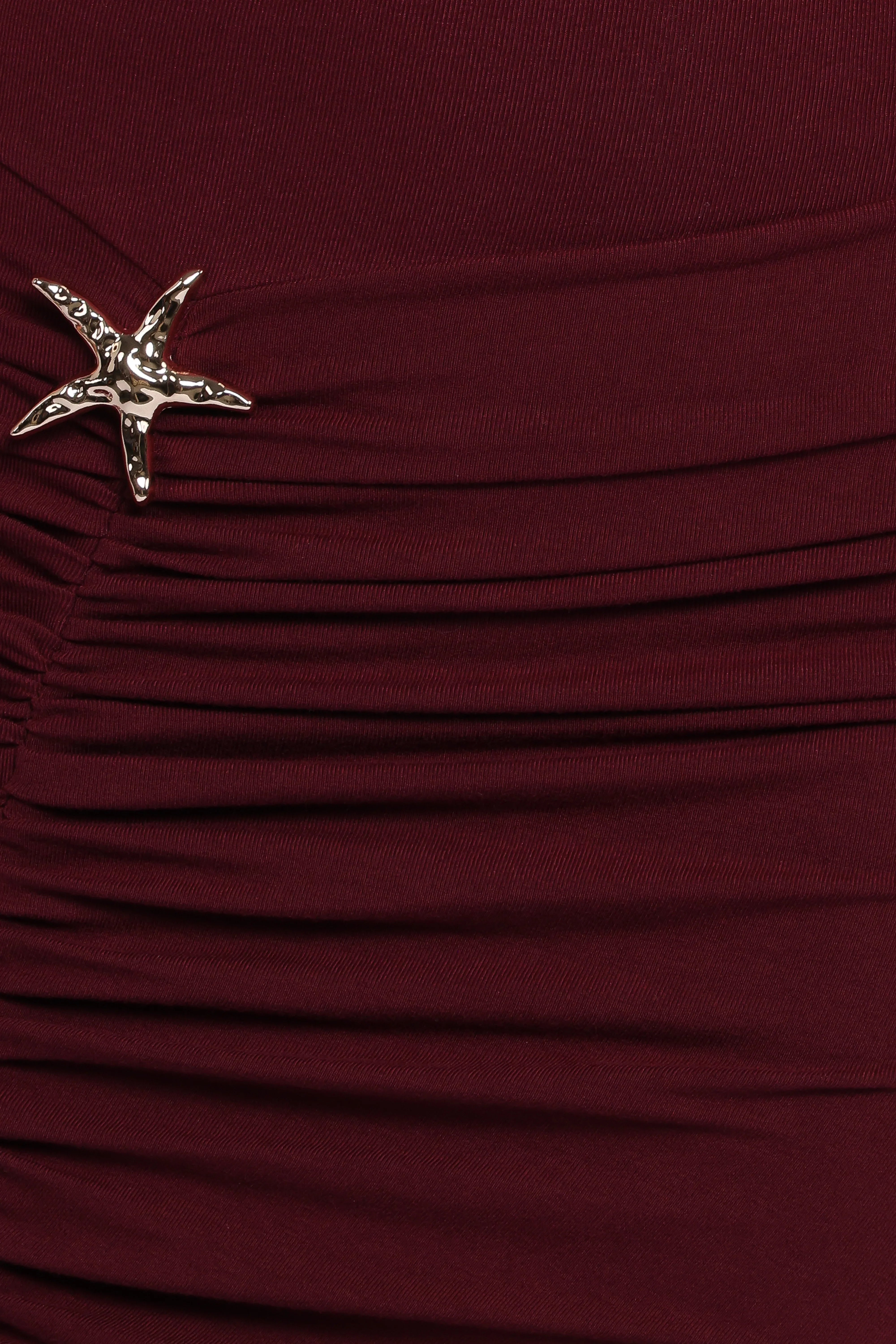 Sandara Off Shoulder Maxi Dress Burgundy
