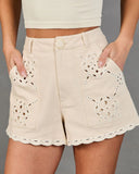 Softly Wandering Eyelet Scallop Trim Shorts