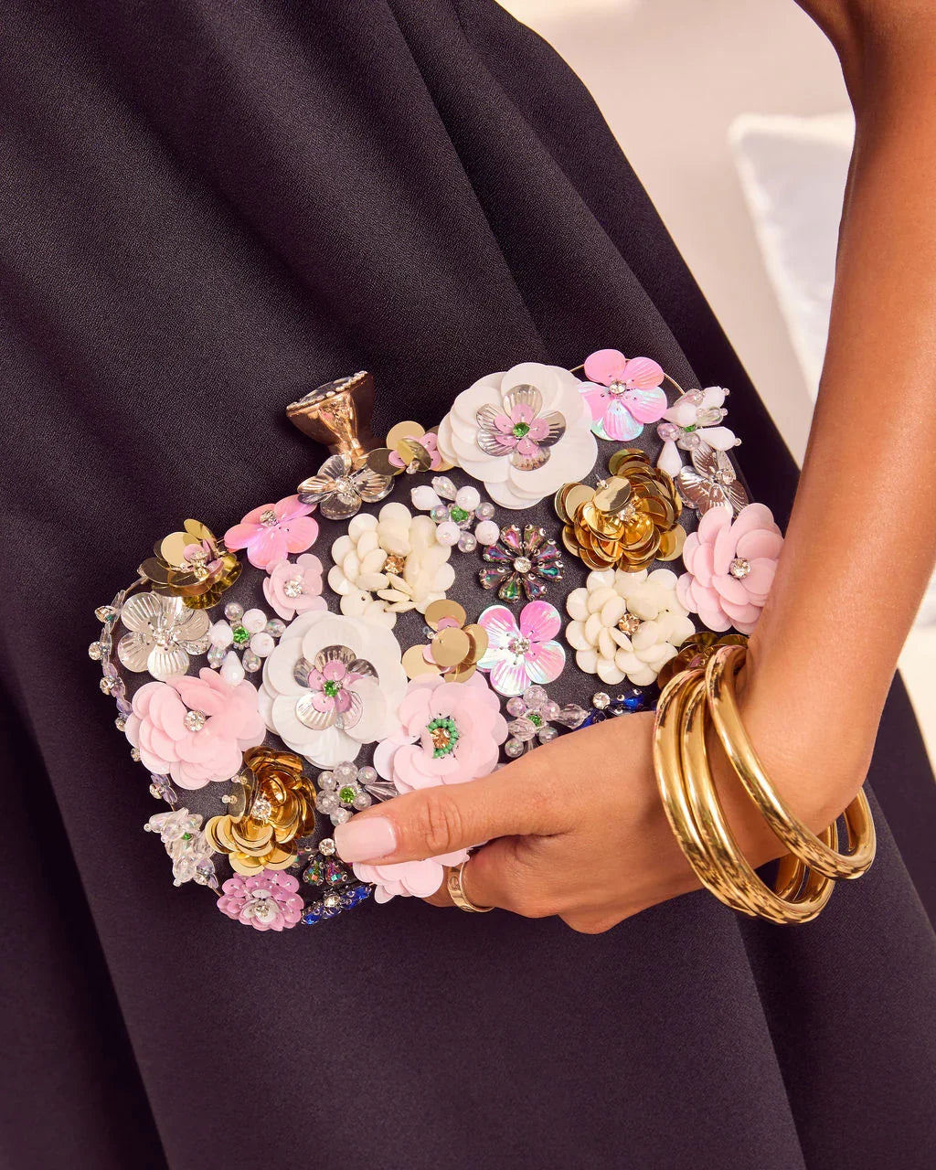 Like Wildflowers Floral Embroidered Clutch