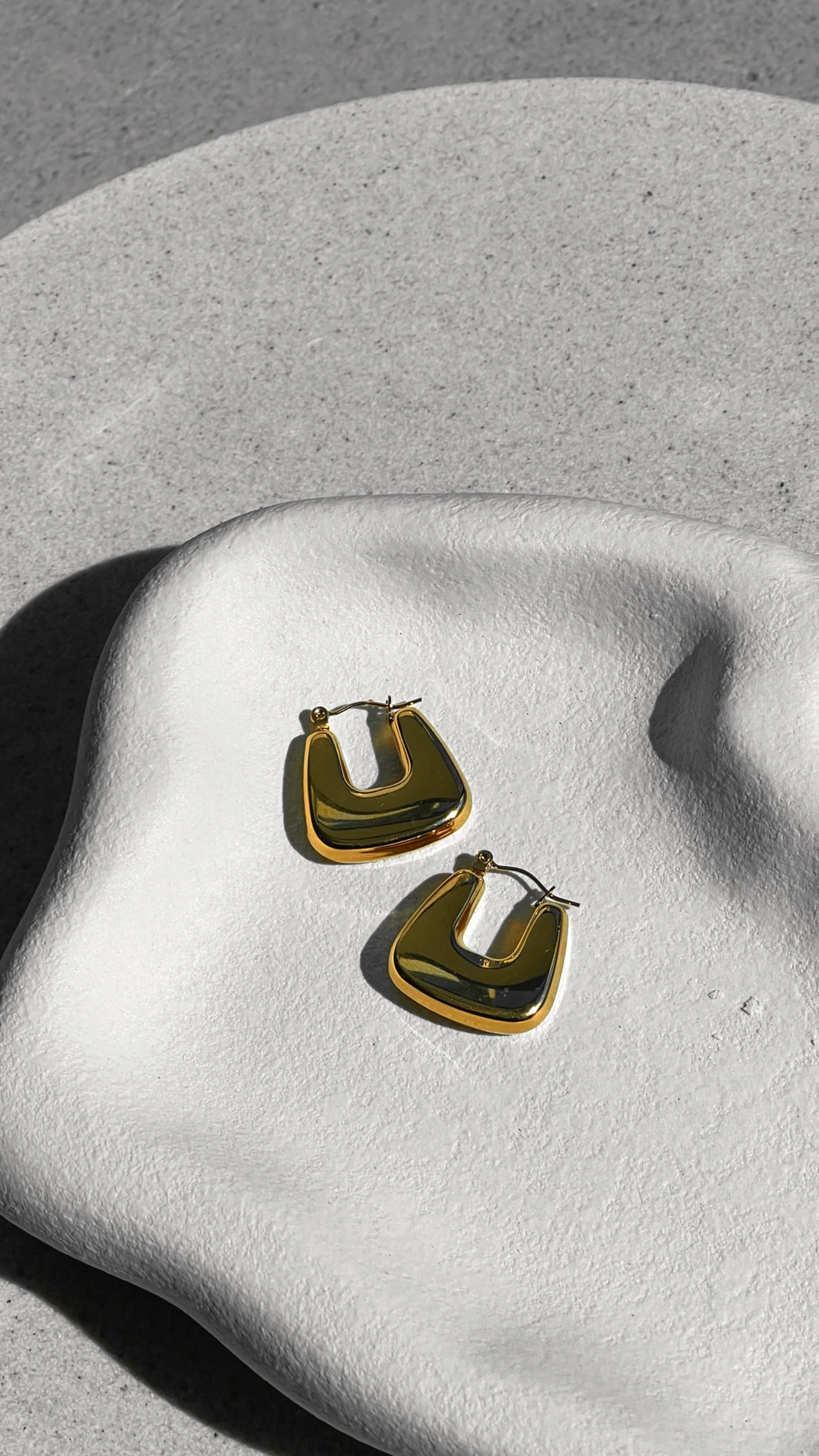 Square Crush Gold Plated Earrings Gold