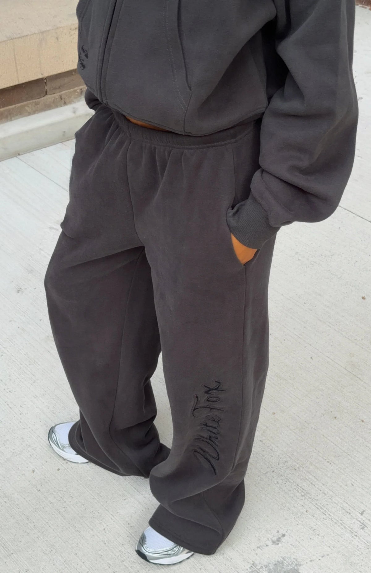 Studio 17 Willa Wide Leg Sweatpants Charcoal