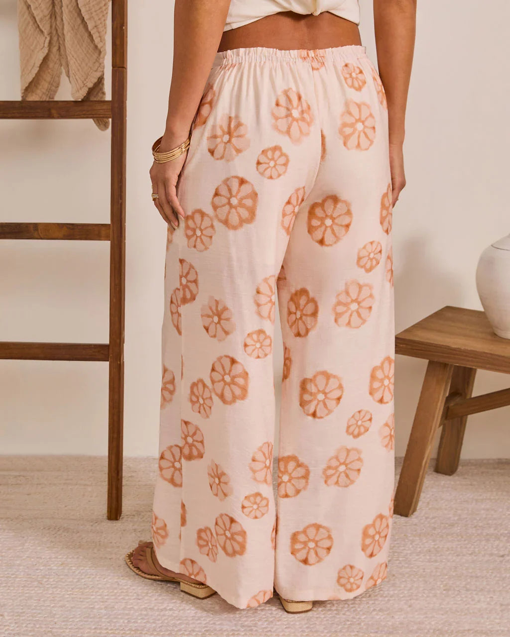 Golden Cove Relaxed Floral Drawstring Pant