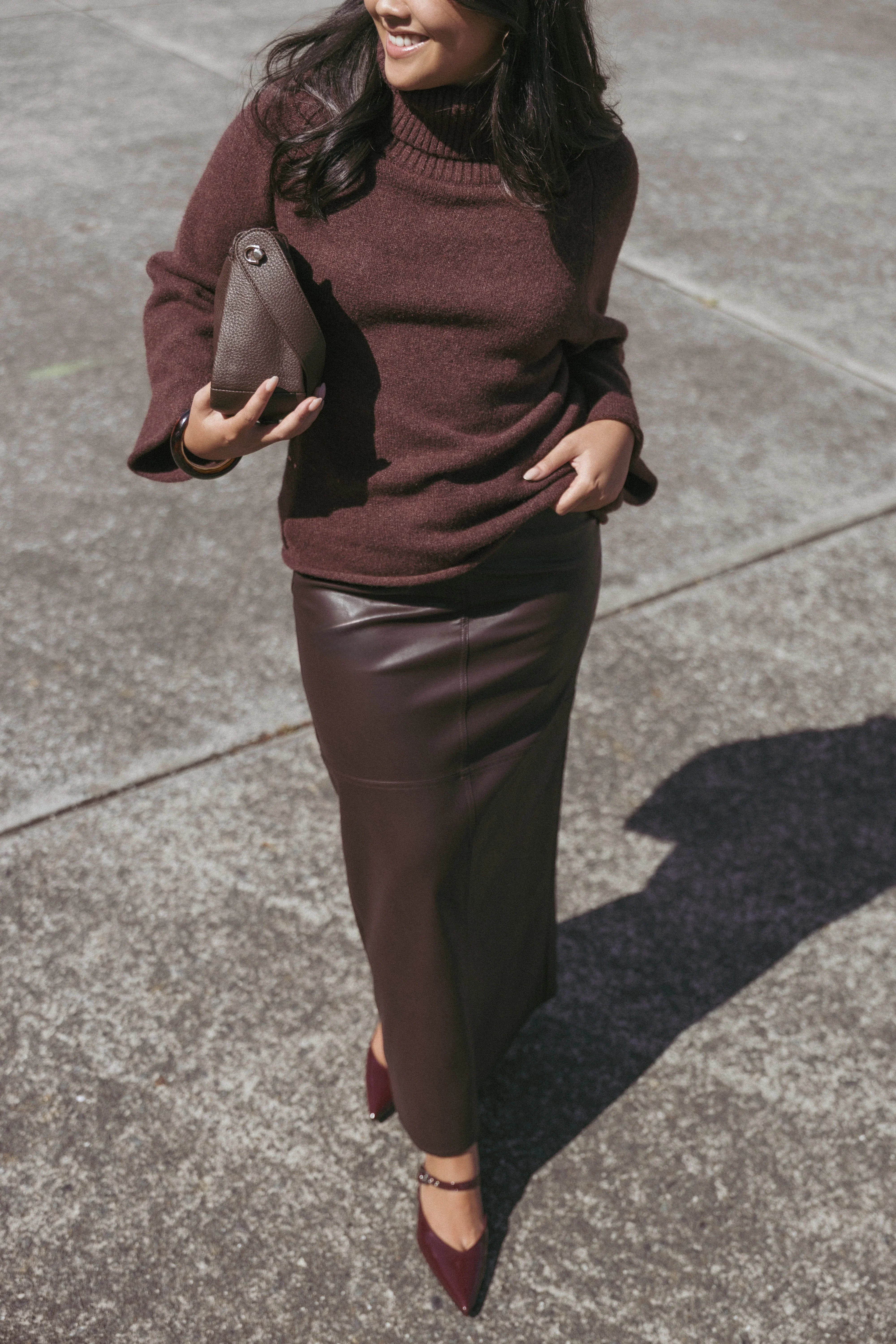 Bindy Cowlneck Knit Sweater Brown