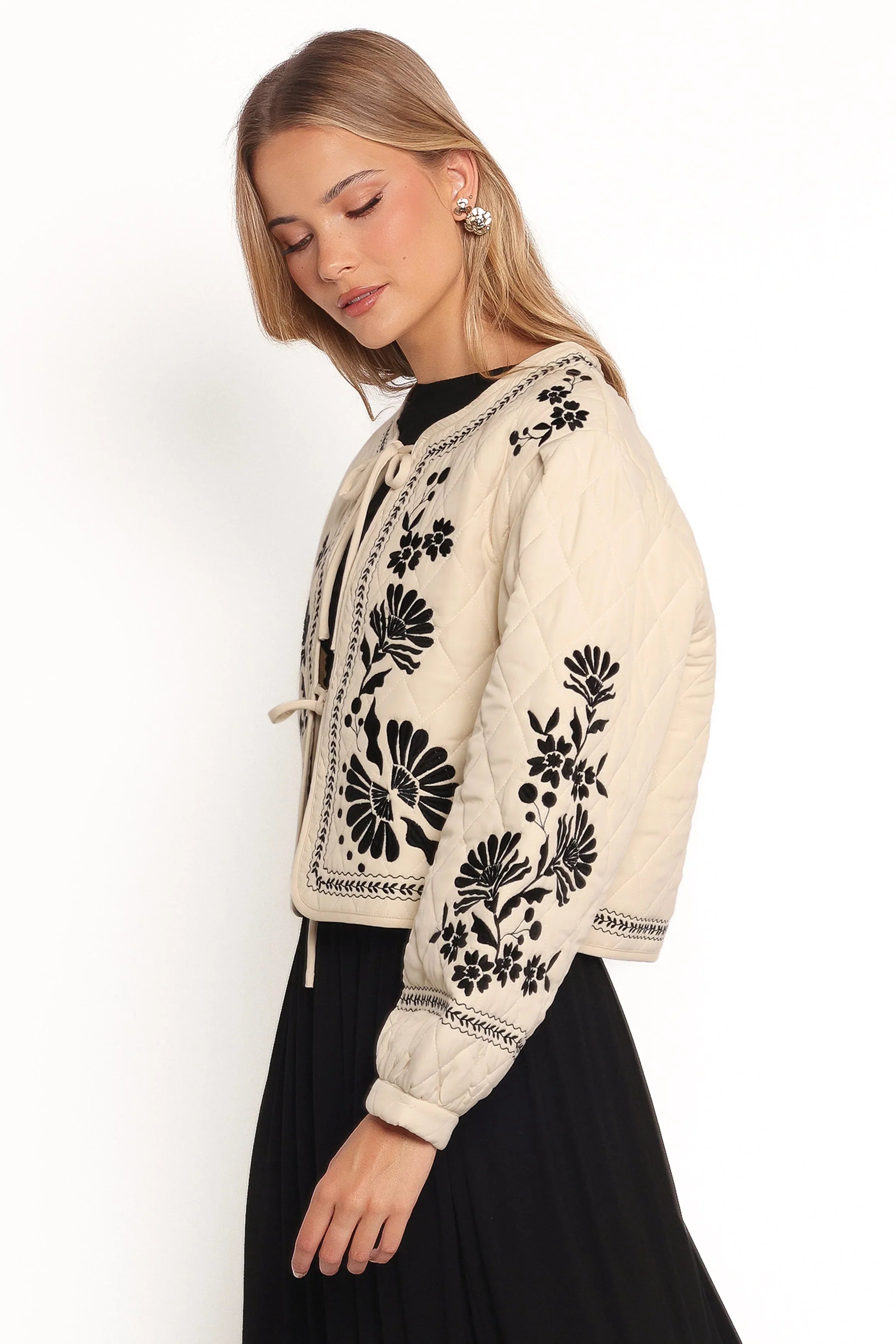 Vako Quilted Embroidered Jacket Light Taupe